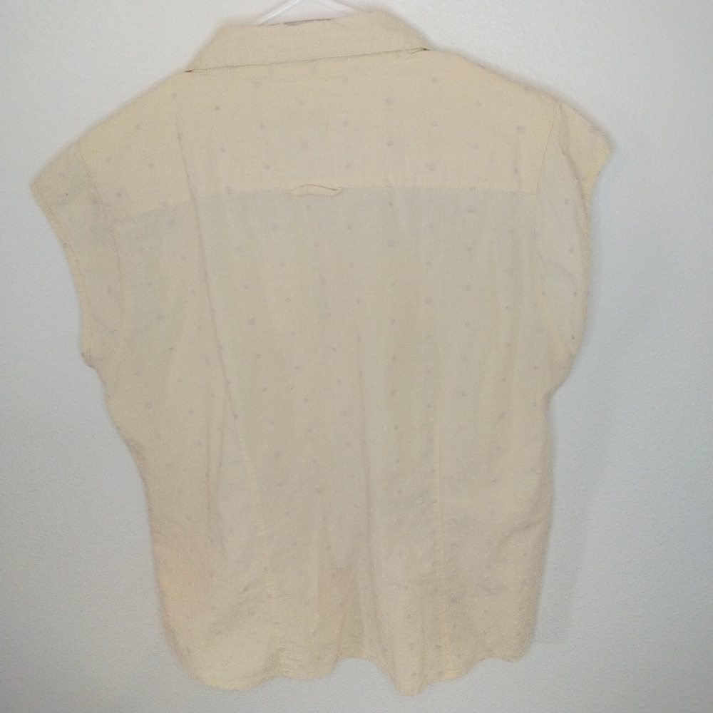 Woolrich Womens Sleeveless button up shirt Cream Size L Casual Vintage workwear - Picture 2 of 4